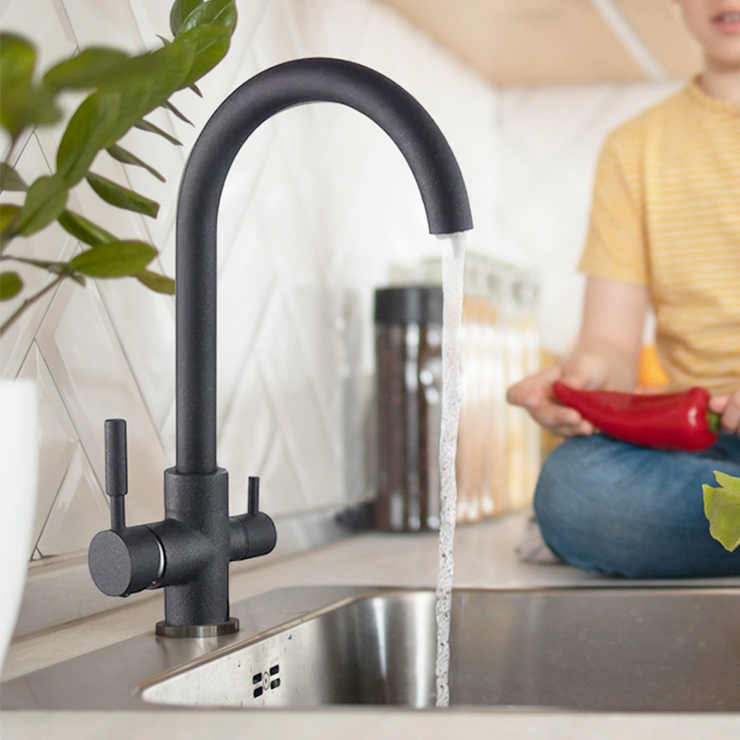 GRIFERÍA MONOCOMANDO P/MESADA CON CONEXION PARA PURIFICADOR SPR2208 BLACK